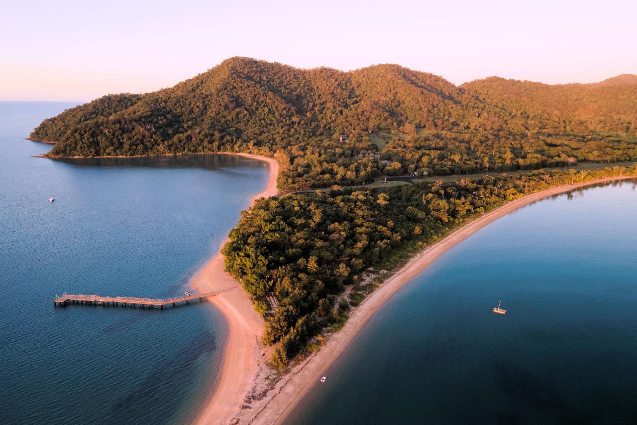 Dunk Island Ferry